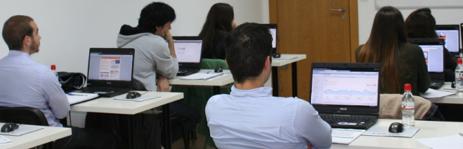 Aprende a interpretar y analizar las estadísticas de tu web con la ayuda de expertos profesionales y Google Analytics en 8 horas. Curso práctico de Analítica Web (Google Analytis) en 8 horas.