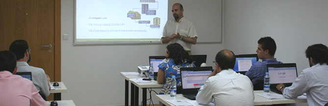 Aprende cloud_servers con la ayuda de expertos profesionales. Curso práctico de cloud_servers.