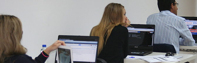 Aprende Scrum con la ayuda de expertos profesionales en cursos. Curso práctico de Scrum.